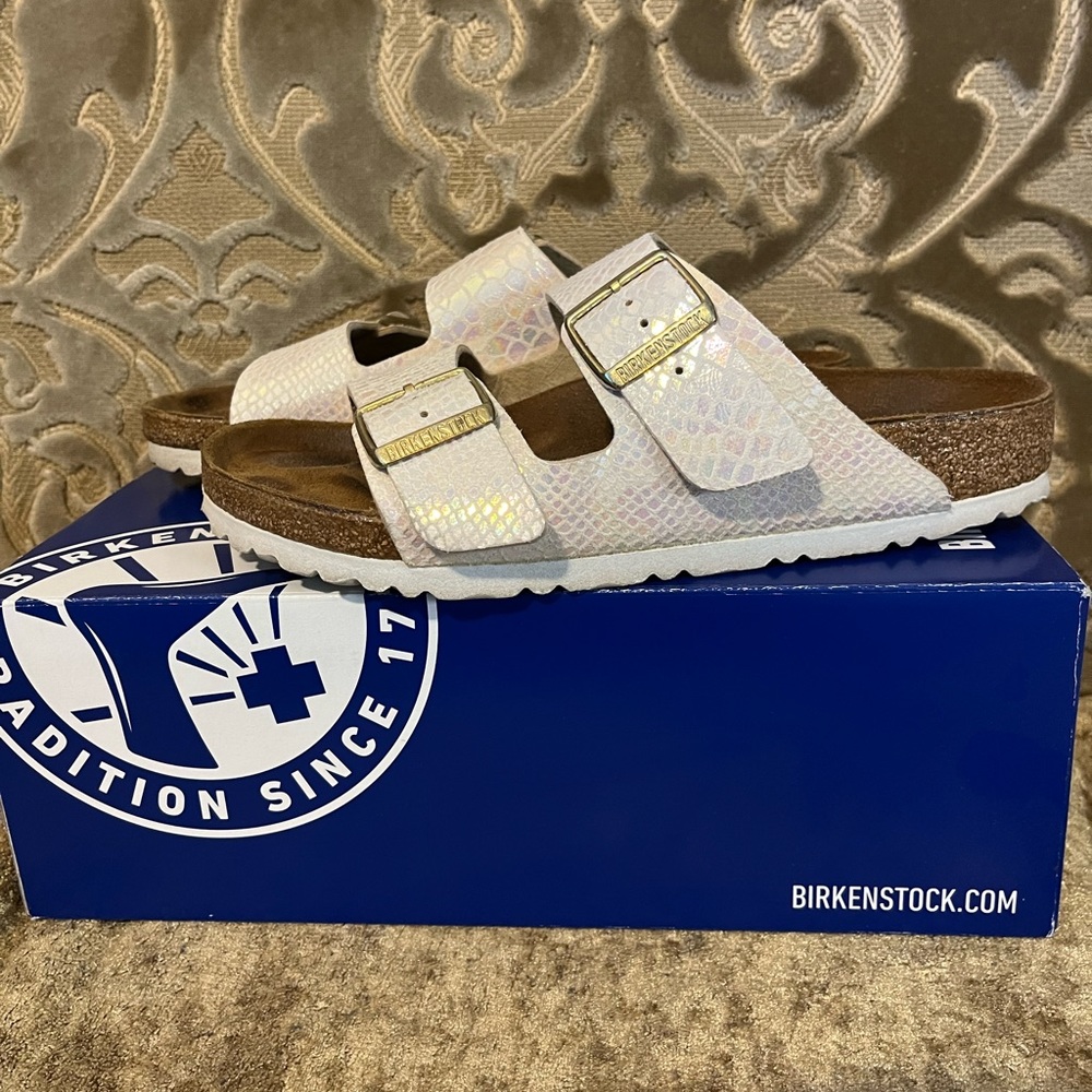 BIRKENSTOCK Birko-Flor Arizona Shiny Snake Cream-Size 38